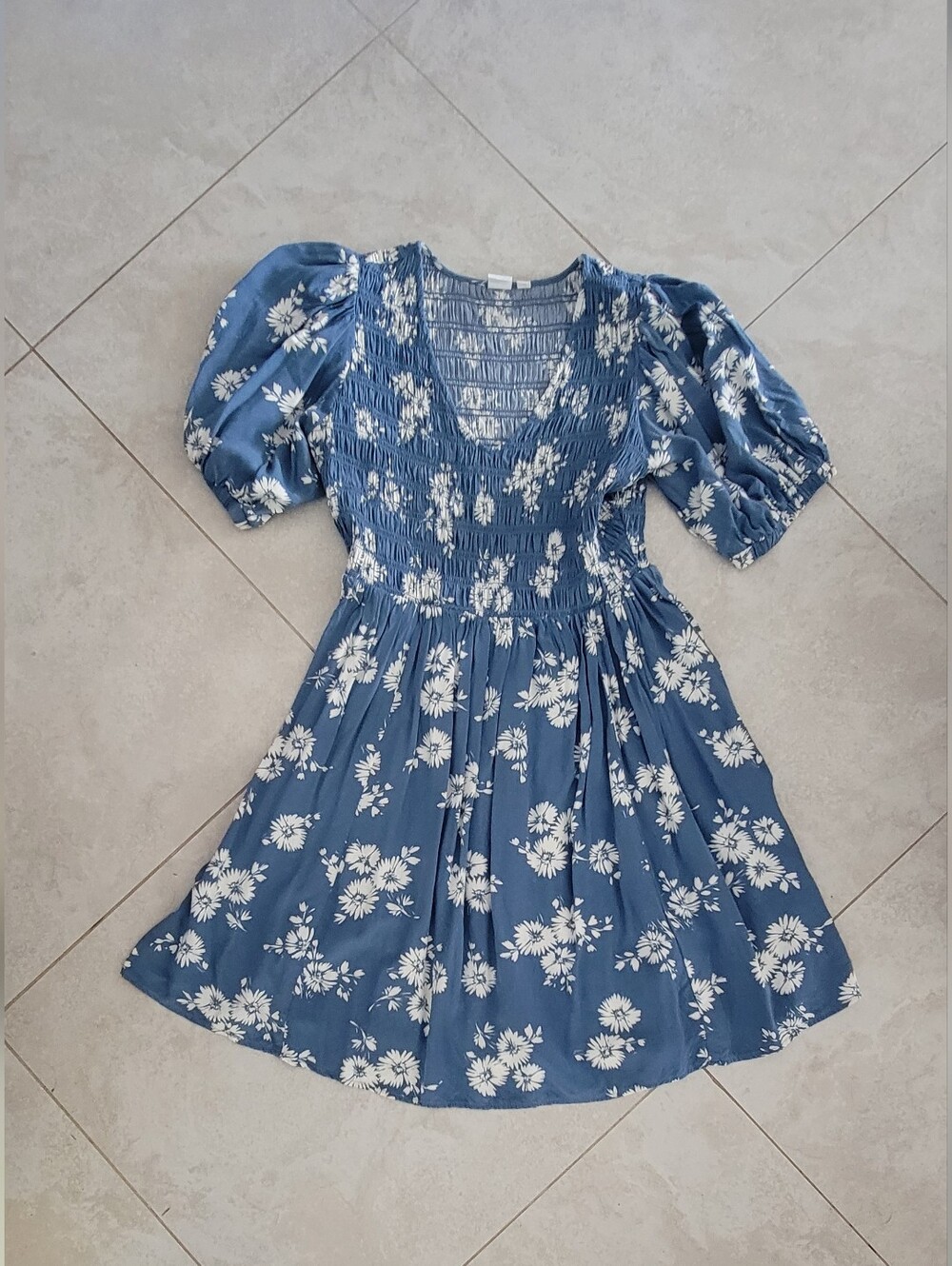GAP Pretty Blue Floral Smocked Mini Dress, Medium